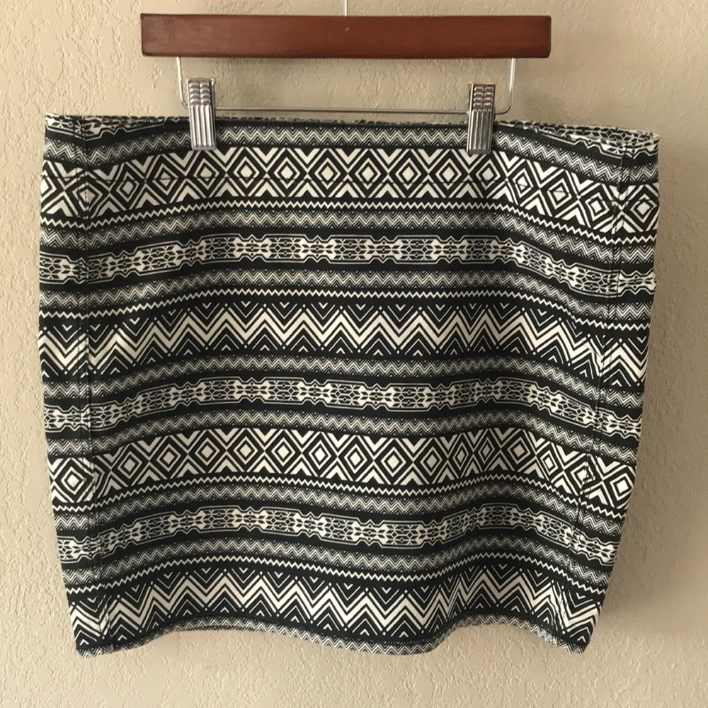 H&M Mini Skirt